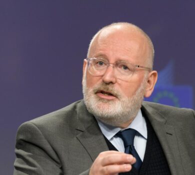 Vicepreședintele executiv al Comisiei Europene, Frans Timmermans, vizitează România pentru a discuta despre Pactul verde european