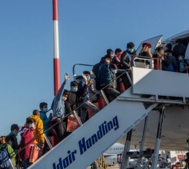 Gestionarea migrației: evoluția proiectelor-pilot privind procedurile de azil și de returnare și un nou sprijin financiar pentru Bulgaria și România
