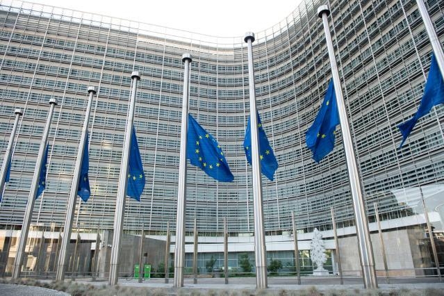 Comisia trimite un aviz motivat României pentru netranspunerea Directivei REC+