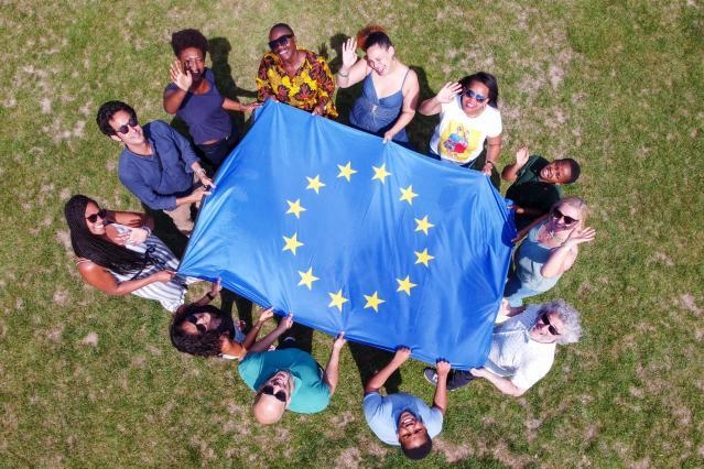Prin Anul european al tineretului Comisia le acordă tinerilor o voce mai puternică în procesul de elaborare a politicilor UE