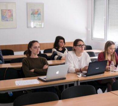 UE se află în fruntea unei mobilizări la nivel mondial pentru sporirea investițiilor în educația de calitate și incluzivă pentru toți