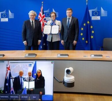 UE și Australia semnează un parteneriat privind minereurile critice și strategice sustenabile
