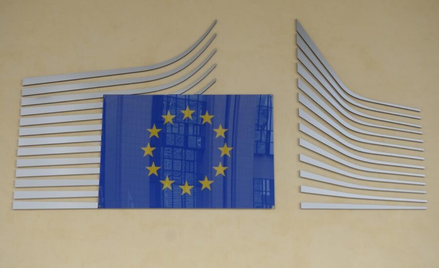 Comisia salută adoptarea de către Parlamentul European a conceptului de țară terță sigură și a primei liste a țărilor de origine sigure
