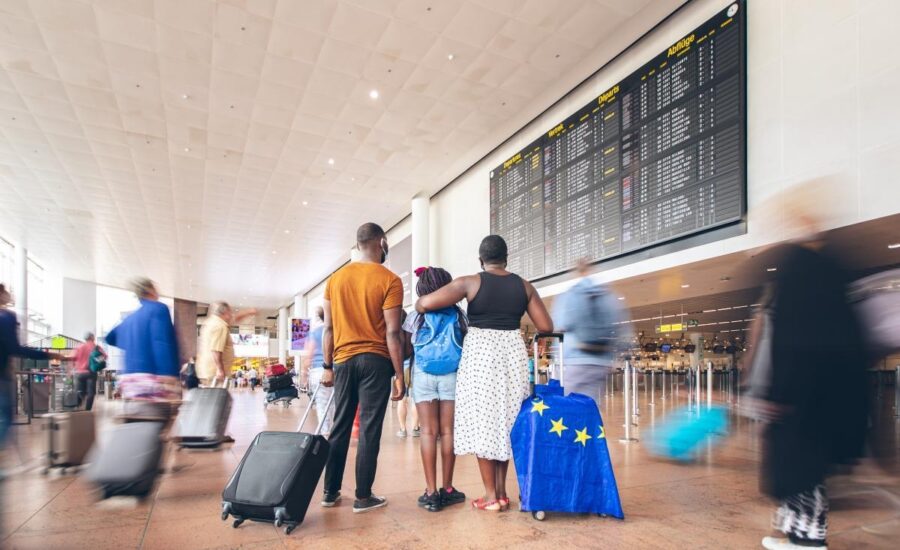 Un zbor finanțat de UE repatriază încă 134 de cetățeni europeni din Orientul Mijlociu, numărul total al persoanelor repatriate ajungând astfel la peste 11 000