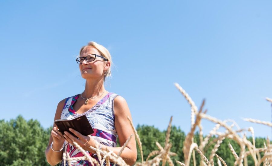 Comisia lansează o platformă pentru promovarea femeilor în agricultură