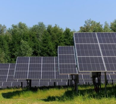 Comisia prezintă măsuri de sporire a independenței energetice a UE și a accesibilității ca preț a energiei în UE