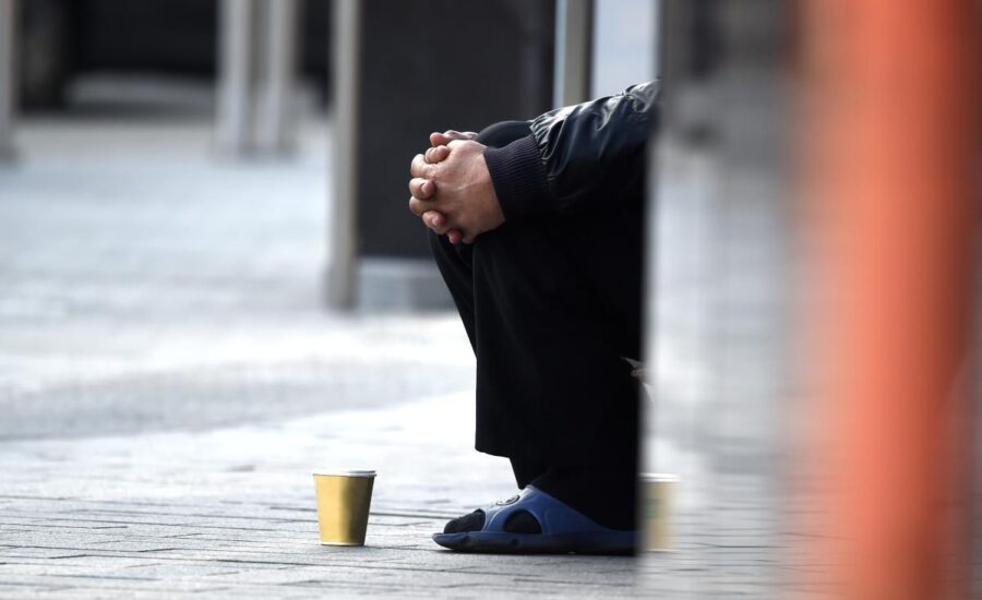 Comisia propune noi măsuri de combatere a sărăciei și de îmbunătățire a vieții persoanelor cu handicap